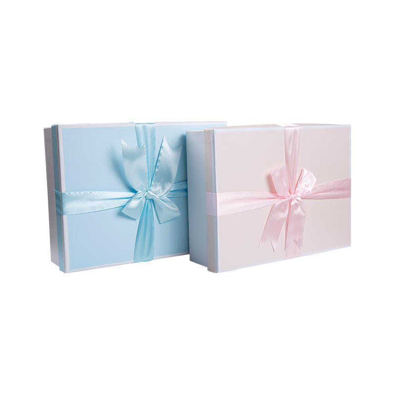 Customized with ribbon gift box products can be printed with Logo
