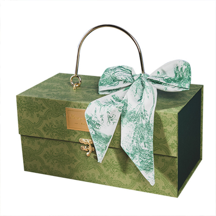 The Art of the Exquisite and Beautiful Gift Boxer
