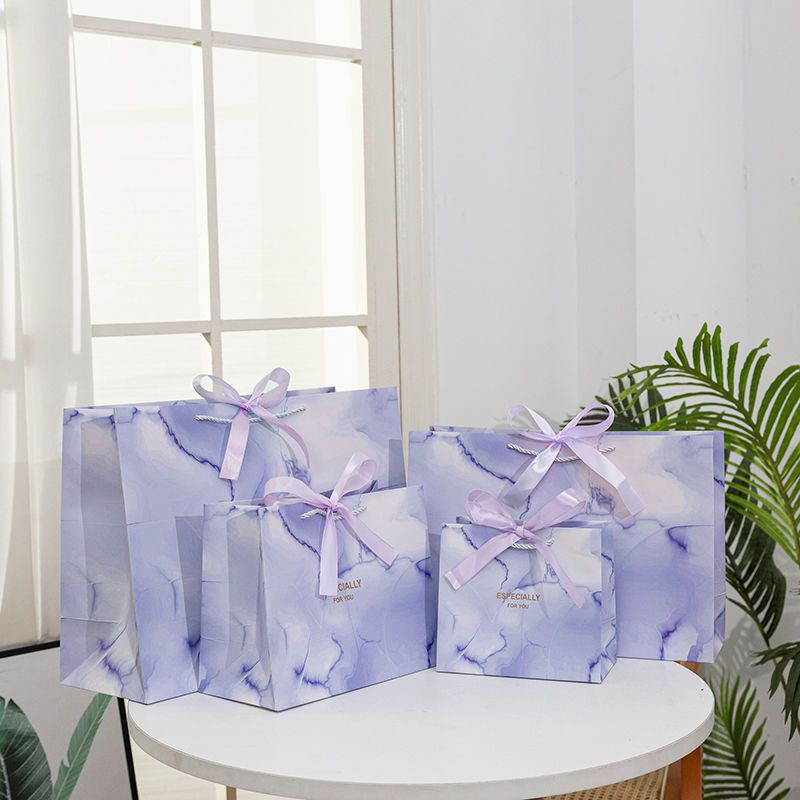 Wholesale High-capacity Shopping Gift Bags