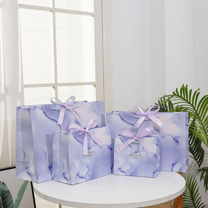 Wholesale High-capacity Shopping Gift Bags