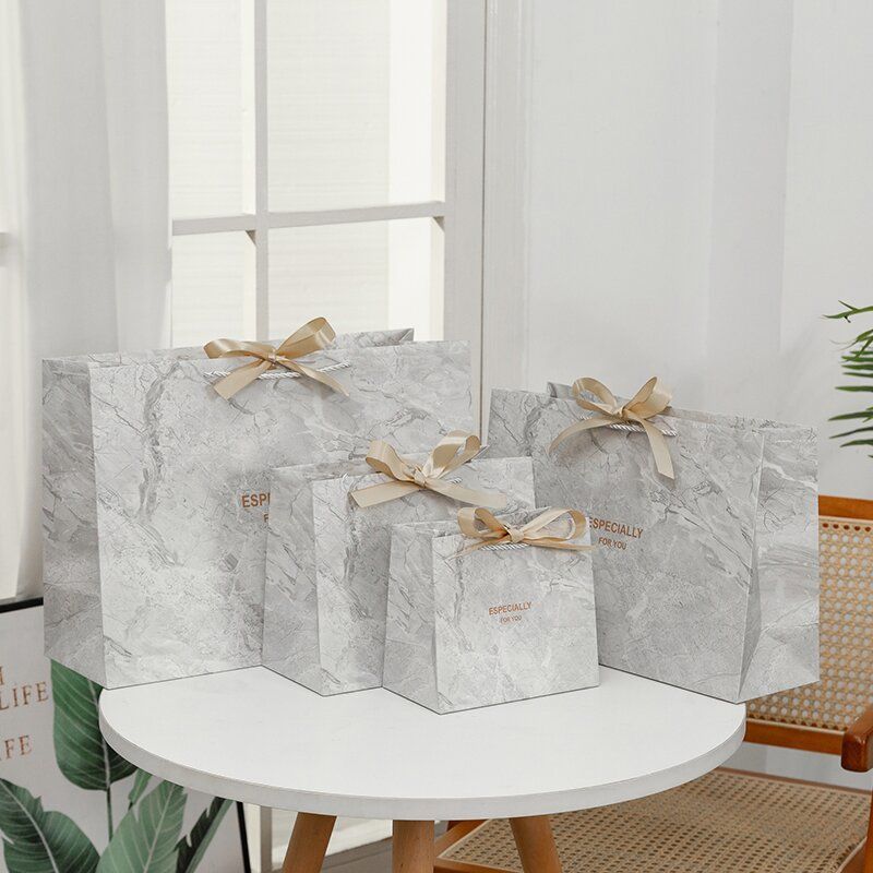 Wholesale High-capacity Shopping Gift Bags
