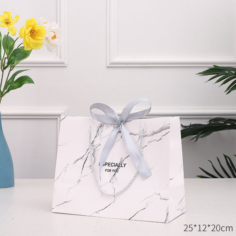 Wholesale High-capacity Shopping Gift Bags